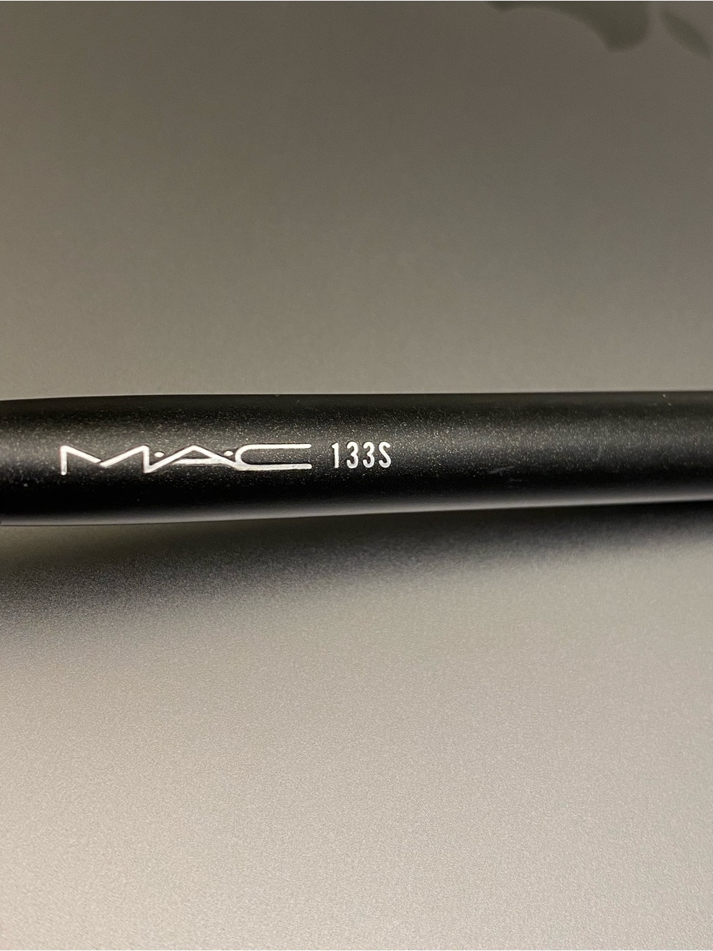MAC 133S Brush - Picture 2 of 8